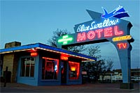 Blue Swallow Motel